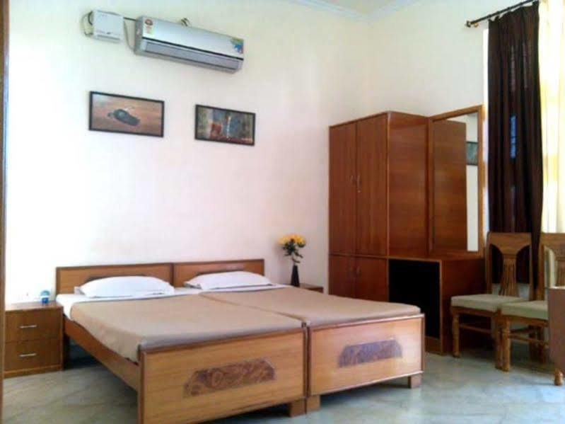 Ranthambore Tiger Home Sawai Madhopur Bagian luar foto